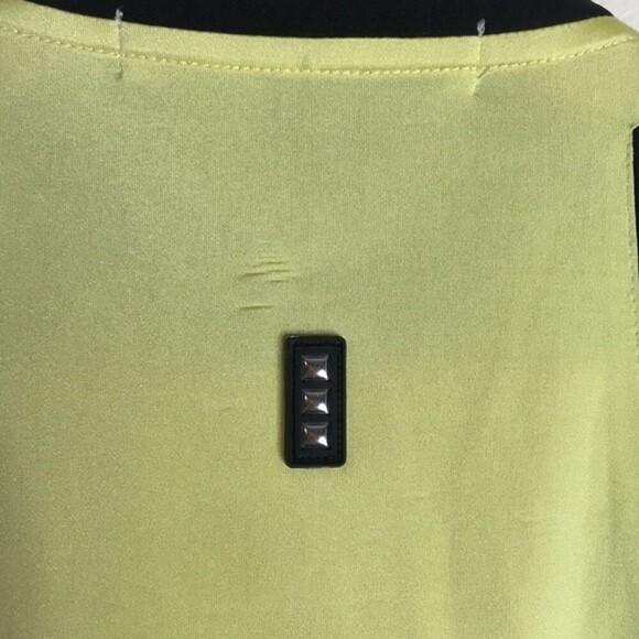 Jamie Sadock Black and Yellow Geometric Quarter Zip Golf Shirt Women's Medium - Picture 11 of 11